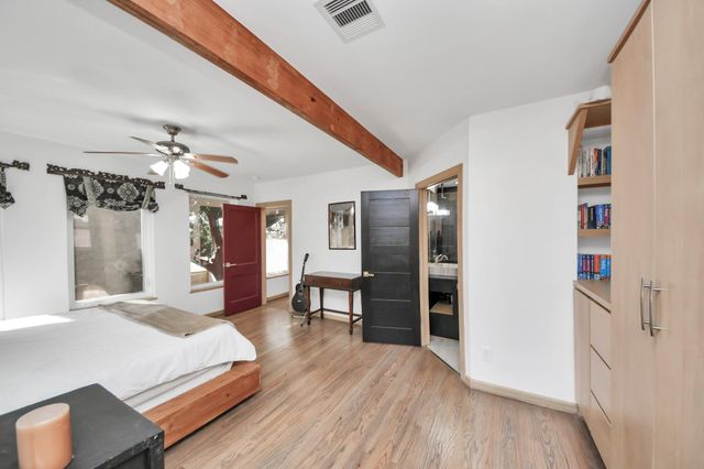 2402 Barbee Street, Houston, TX 77004