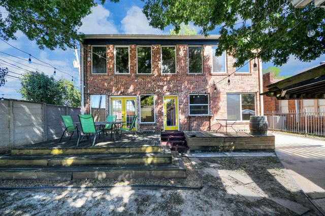 2402 Barbee Street, Houston, TX 77004