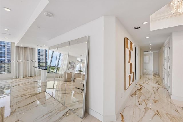 3535 S Ocean Drive 2106, Hollywood, FL 33019