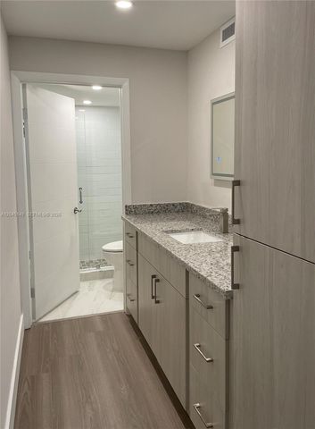 10835 SW 112th Avenue 212, Miami, FL 33176