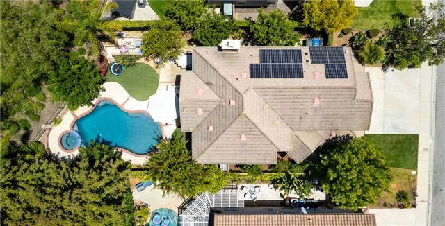 5371 Carmento Drive, Oak Park, CA 91377