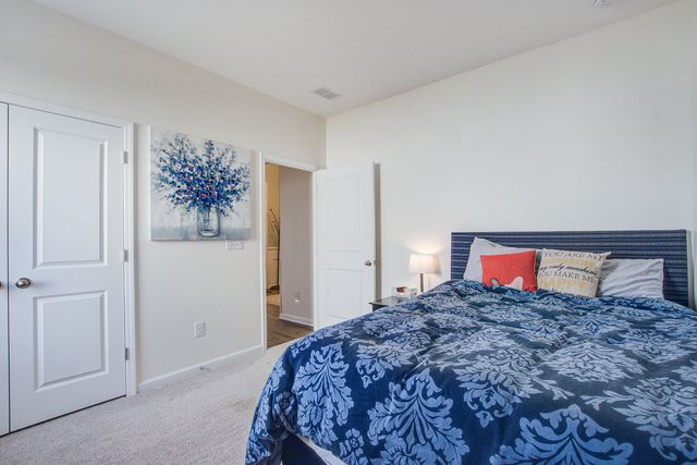 2511 Hummingbird Lane, Summerville, SC 29483