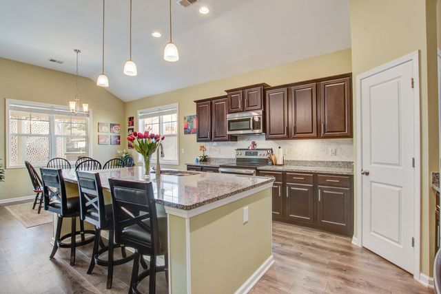 2511 Hummingbird Lane, Summerville, SC 29483