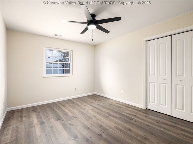 139 Woodland Forest, Winfield, WV 25213