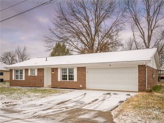 139 Woodland Forest, Winfield, WV 25213