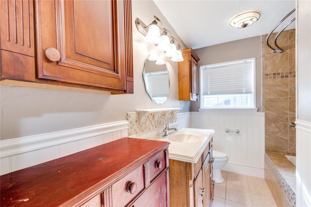 118 Southbrook Circle, Houston, TX 77060