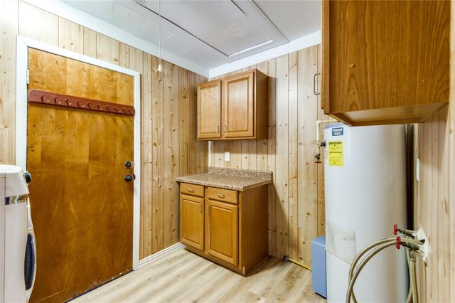 118 Southbrook Circle, Houston, TX 77060