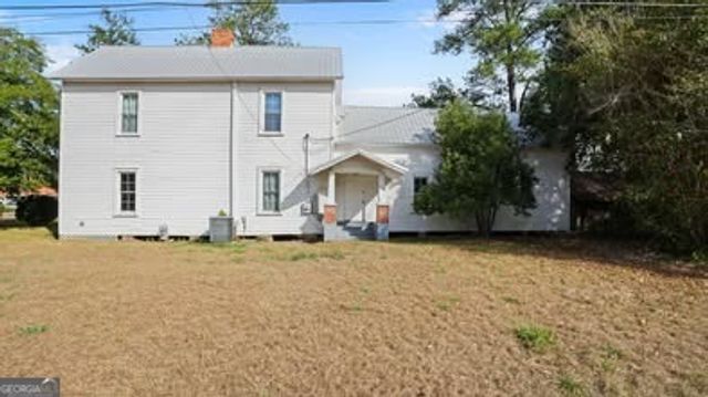 117 Mcqueen Street SW, Ludowici, GA 31316