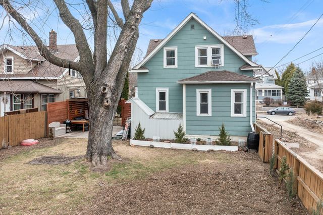 158 Morton Street W, Saint Paul, MN 55107