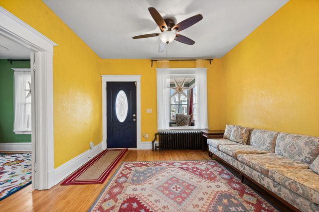 158 Morton Street W, Saint Paul, MN 55107