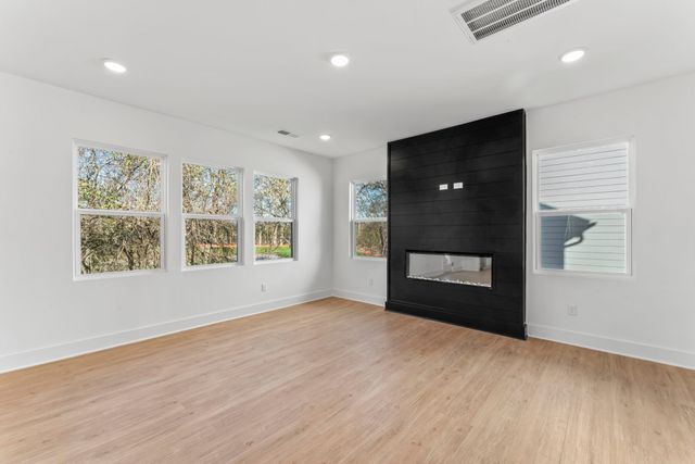 141 Rose Hannah Drive, Gallatin, TN 37066