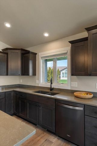 140 Sunrise COURT, Cedar Grove, WI 53013