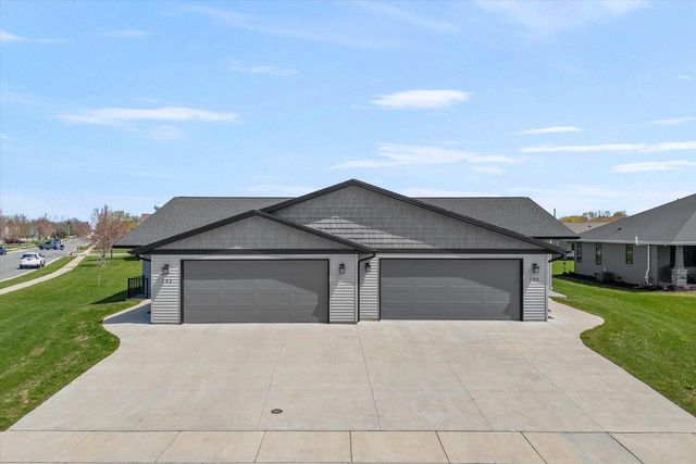 140 Sunrise COURT, Cedar Grove, WI 53013