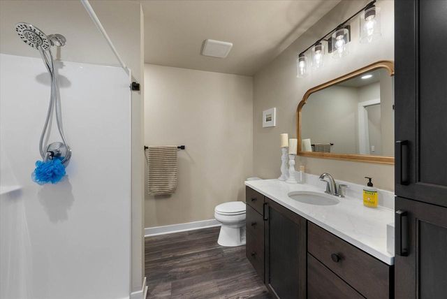 140 Sunrise COURT, Cedar Grove, WI 53013