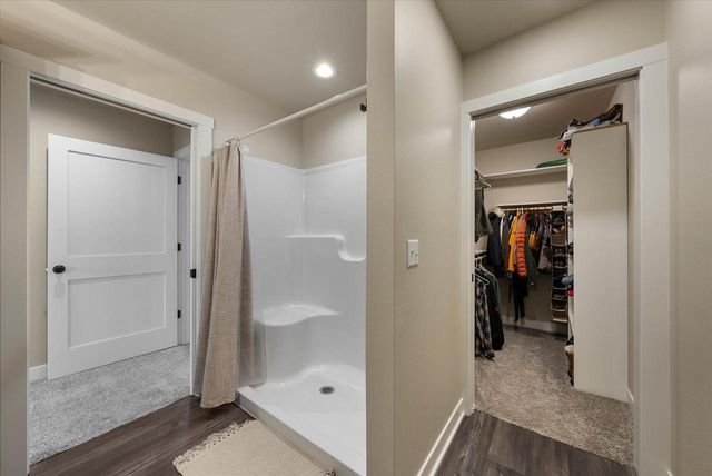 140 Sunrise COURT, Cedar Grove, WI 53013