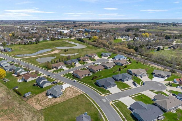 140 Sunrise COURT, Cedar Grove, WI 53013