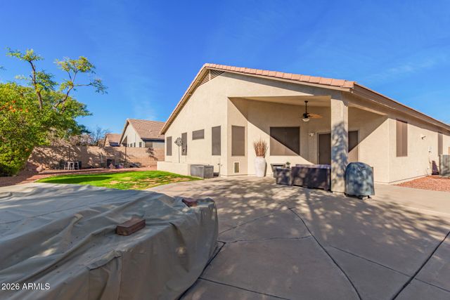 13009 W HIGHLAND Avenue, Litchfield Park, AZ 85340