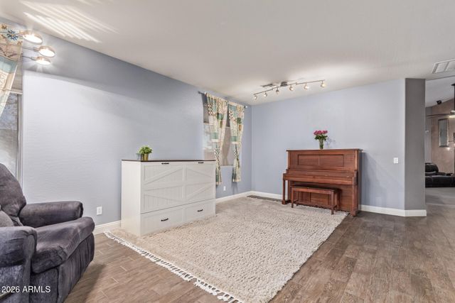 13009 W HIGHLAND Avenue, Litchfield Park, AZ 85340