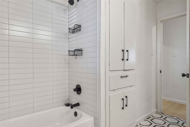 416 Simmons Drive, Hurst, TX 76053