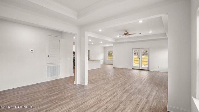 313 Castlewood Circle, Canton, MS 39046