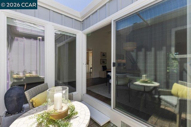 2117 Myrtle Beach Ln, Danville, CA 94526