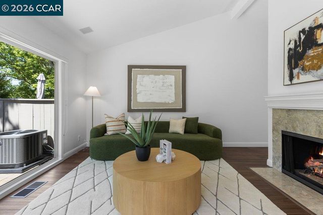 2117 Myrtle Beach Ln, Danville, CA 94526