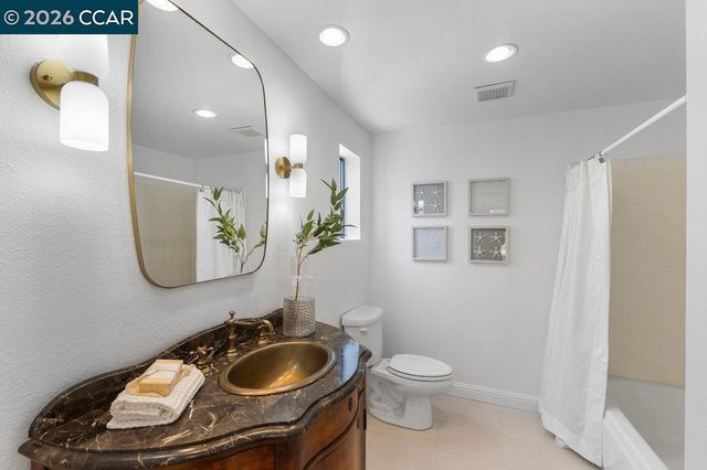 2117 Myrtle Beach Ln, Danville, CA 94526
