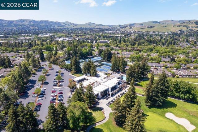 2117 Myrtle Beach Ln, Danville, CA 94526