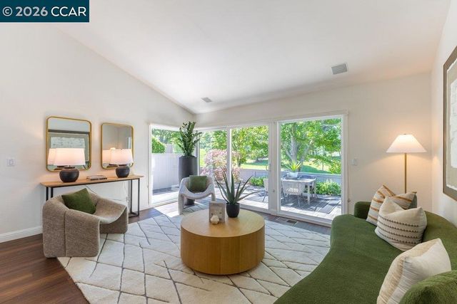 2117 Myrtle Beach Ln, Danville, CA 94526