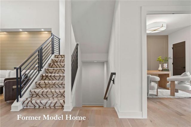 2517 NE Woodland Oak Circle, Lee's Summit, MO 64086