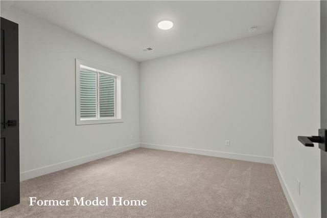 2517 NE Woodland Oak Circle, Lee's Summit, MO 64086