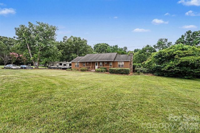 3999 Fincher Road, Matthews, NC 28104