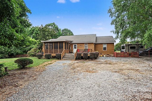 3999 Fincher Road, Matthews, NC 28104