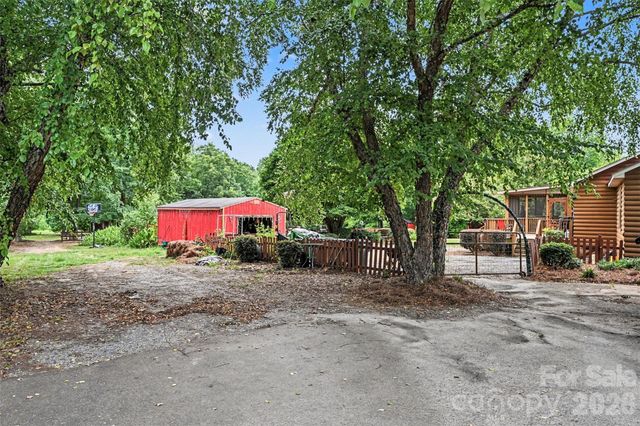 3999 Fincher Road, Matthews, NC 28104