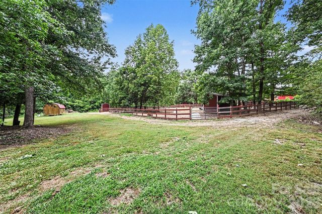 3999 Fincher Road, Matthews, NC 28104