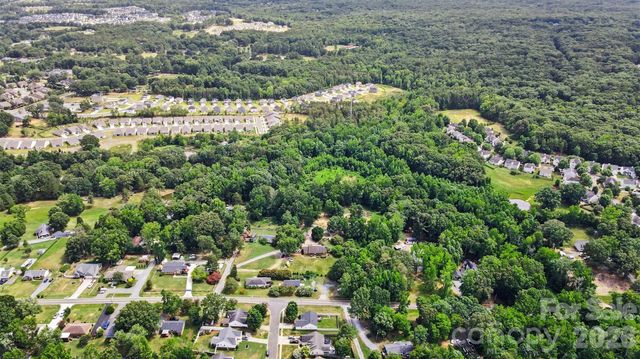 3999 Fincher Road, Matthews, NC 28104