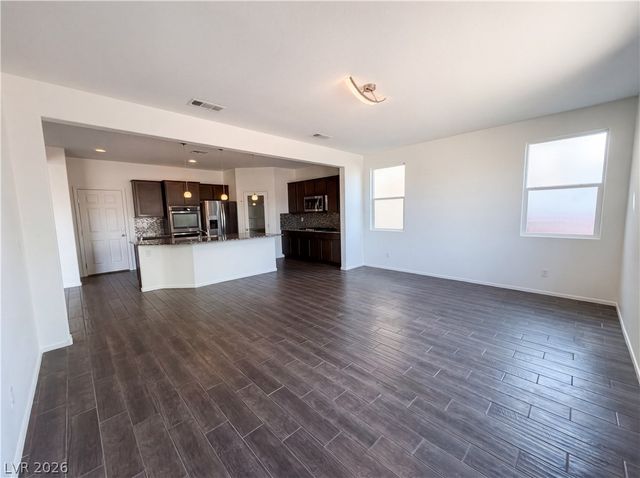 4156 Seclusion Bay, North Las Vegas, NV 89081