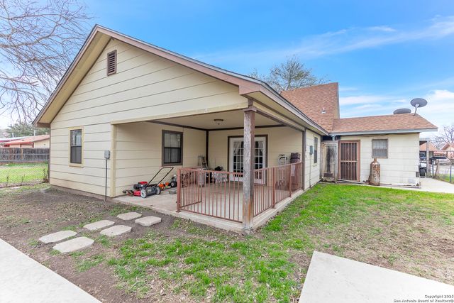 3203 COCONINO DR, San Antonio, TX 78211