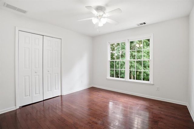 1025 Russell Point, Suwanee, GA 30024