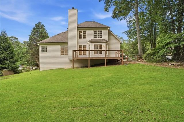 1025 Russell Point, Suwanee, GA 30024