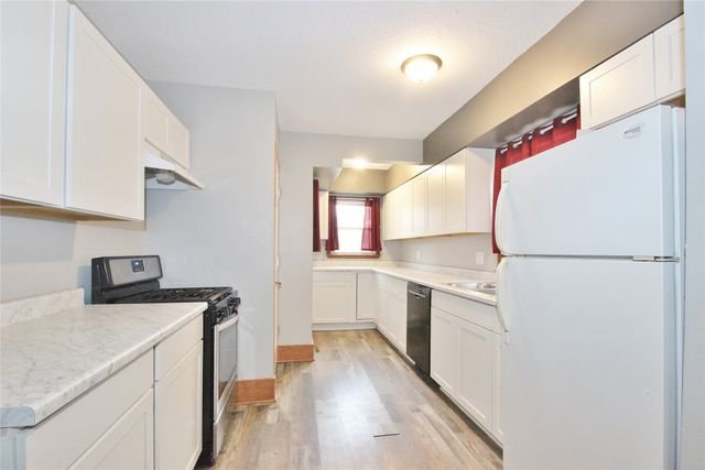 1106 Arthur Avenue, Des Moines, IA 50316