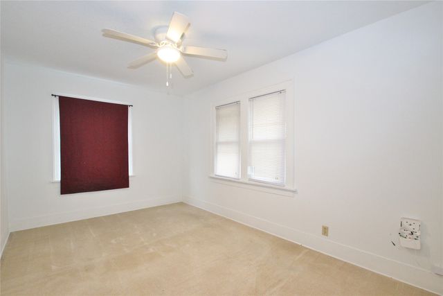 1106 Arthur Avenue, Des Moines, IA 50316