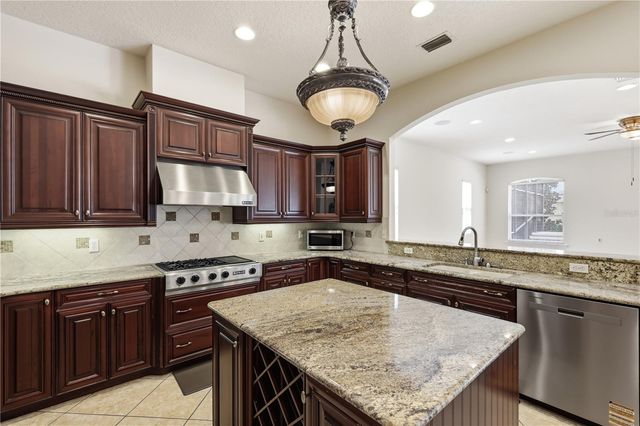 3205 KING GEORGE DRIVE, Orlando, FL 32835