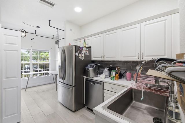 11009 WINTER CREST DRIVE, Riverview, FL 33569