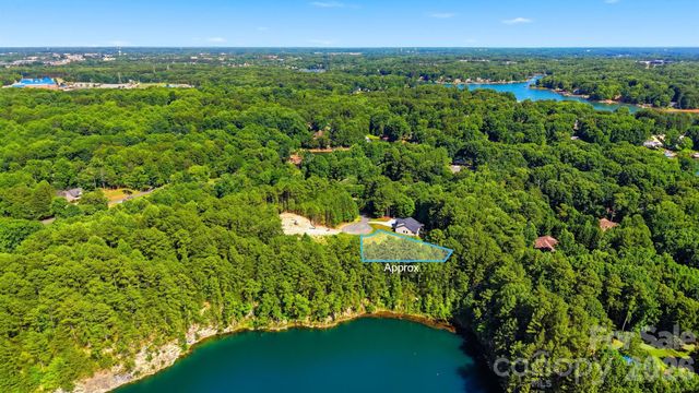 115 Cypress Ridge Court, Mooresville, NC 28117