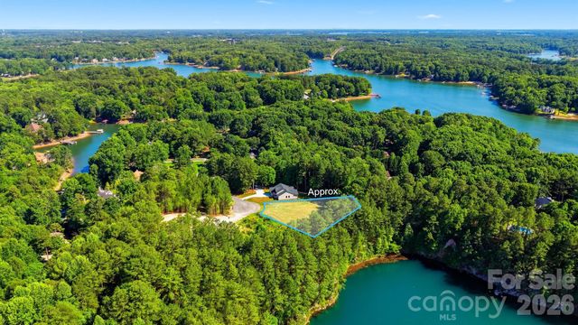 115 Cypress Ridge Court, Mooresville, NC 28117