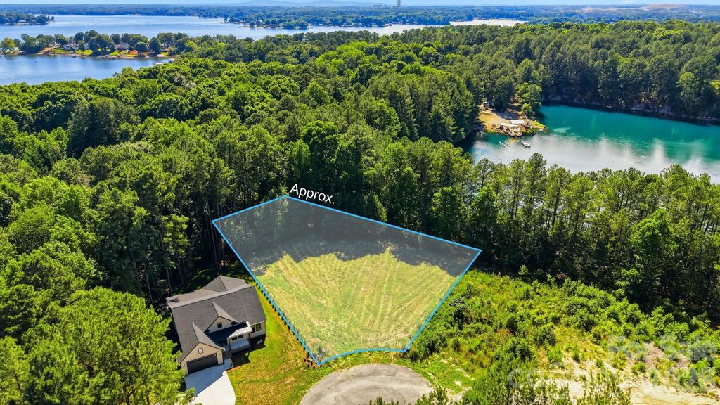 115 Cypress Ridge Court, Mooresville, NC 28117