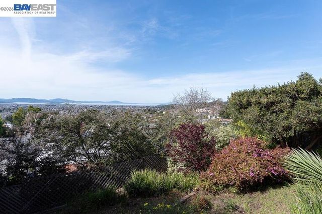 2515 Alva Ave, El Cerrito, CA 94530