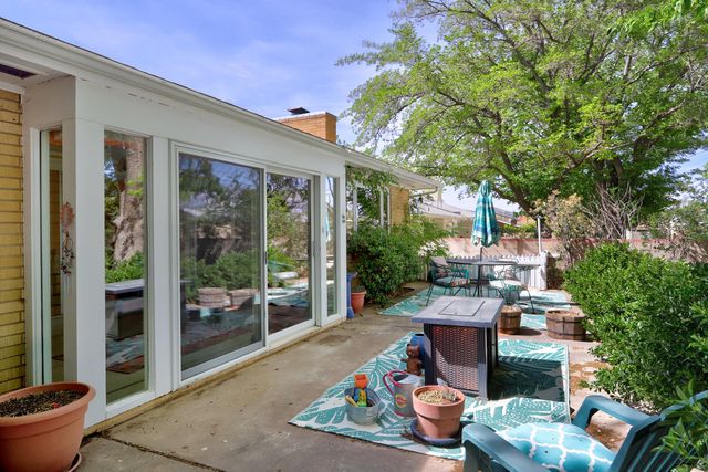 1300 Dakota Street NE, Albuquerque, NM 87110