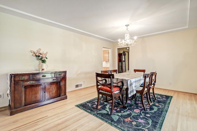 1300 Dakota Street NE, Albuquerque, NM 87110